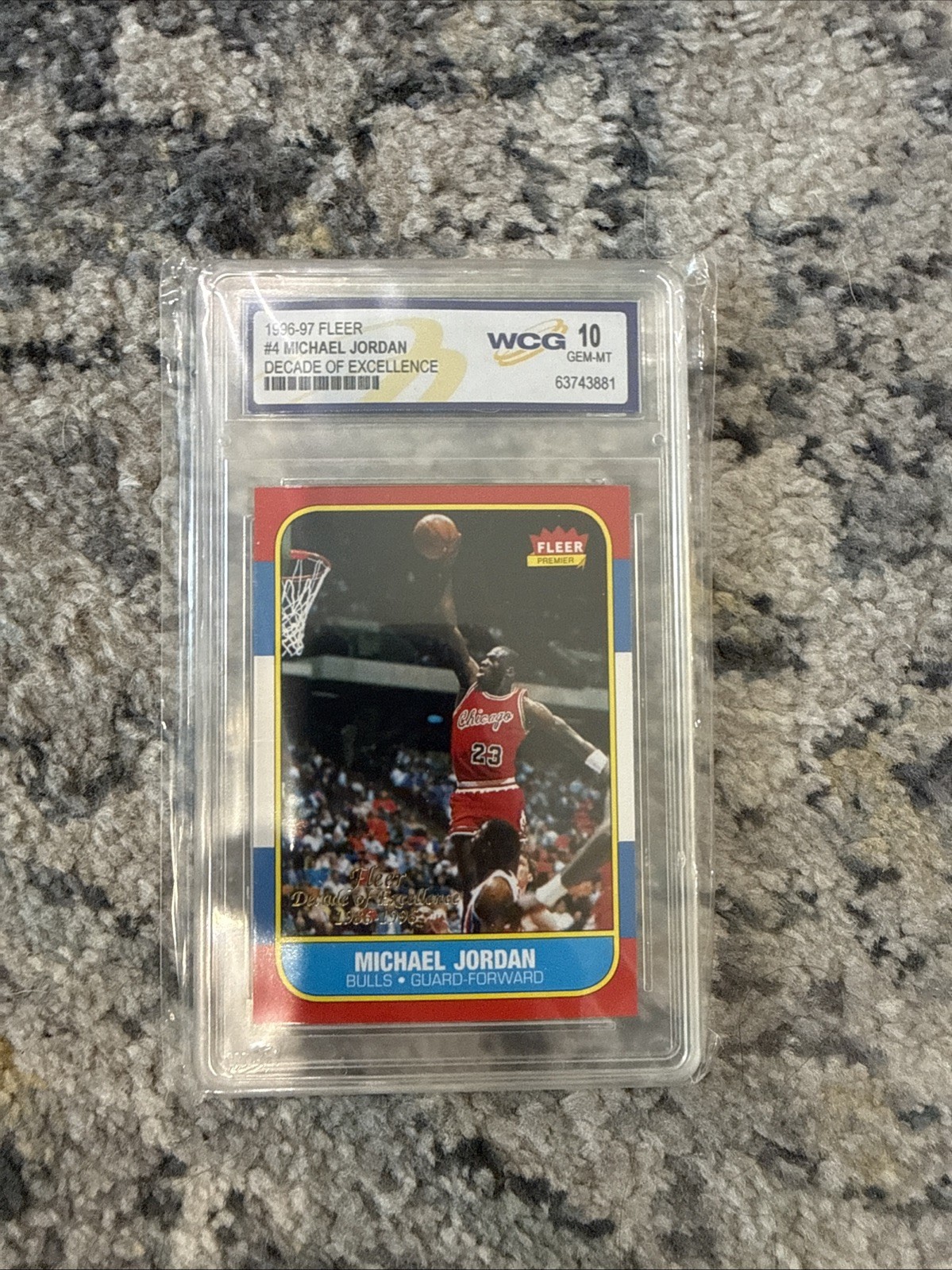 MICHAEL JORDAN FLEER DECADE OF EXCELLENCE ROOKIE CARD #4 GEM MINT - 1996-97