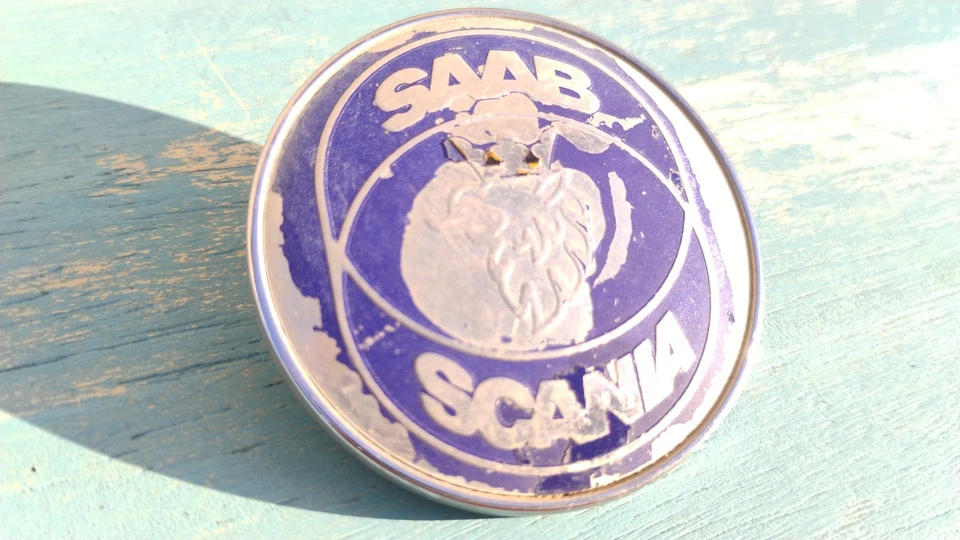 Оригинальный заводской синий значок с эмблемой переднего капота Saab Scania 900 9000 5289871 - Изображение 2 из 4