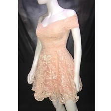Windsor Off-the-Shoulder Peach Lace Skater Flared Mini Dress, Size Small