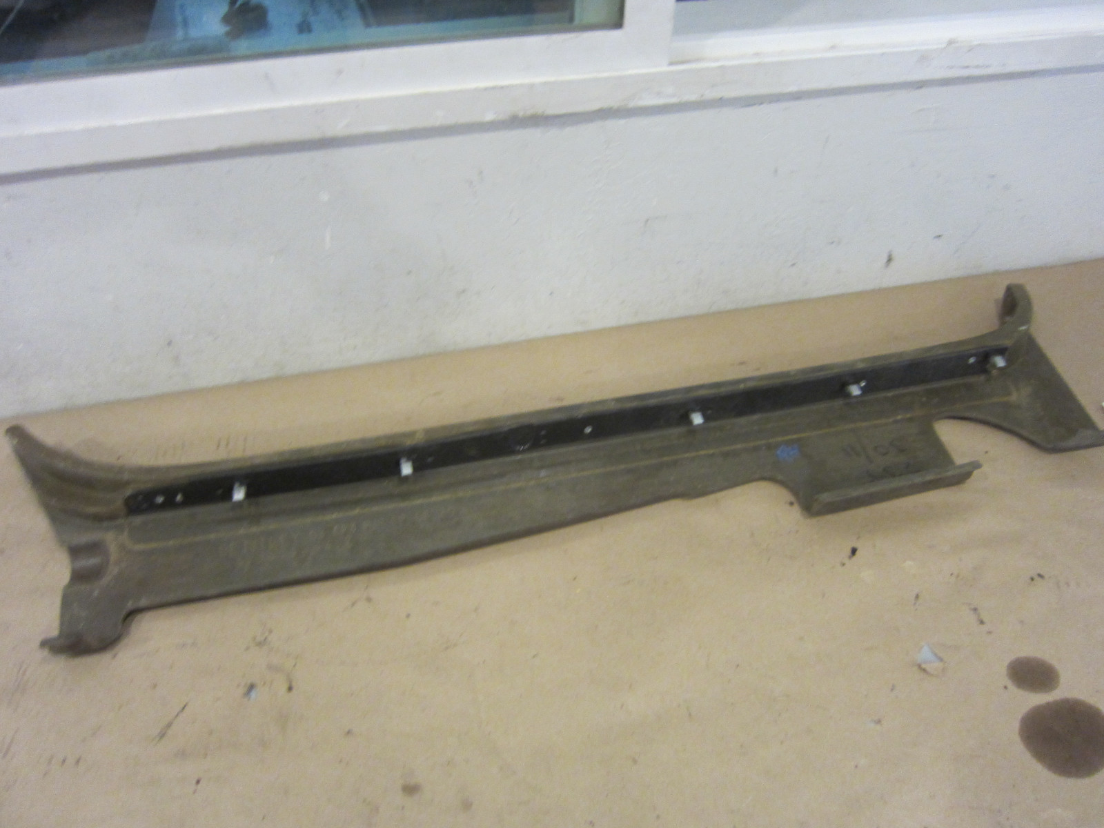 Bentley Continental GT - RH Sill Reinforcement Treadplate - P/N 3W3863564C