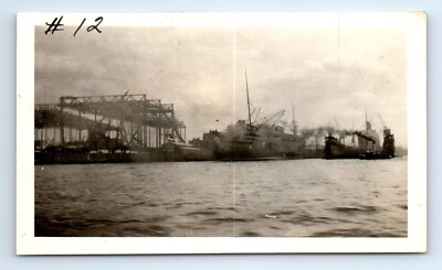 SS BREMEN North German Lloyd in Port Original 2.5''x4'' Photograph c.1935 B&W