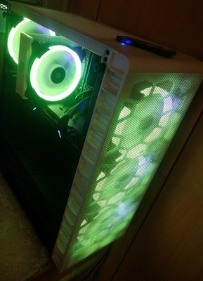 Gaming PC 8. Gen 3,6Ghz Win11 TPM 2.0 GTX 960 4GB 8GB DDR 4 SSD+1TB RGB