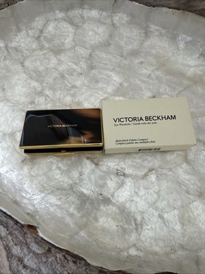 Victoria Beckham Eye Wardrobe Refillable Luxury Compact Eyeshadow Palette NEU