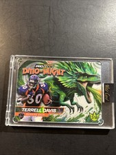 Terrell Davis /10 Wild Card Pro Look Dino-Might 🔥 HOF Broncos Rare SP