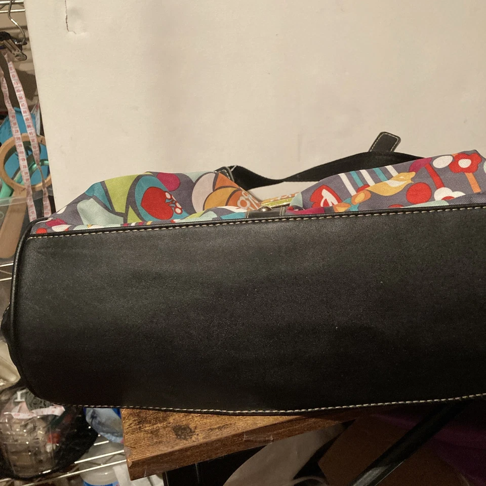 NICE! LILY BLOOM BLISS TOTE SHOULDER HANDBAG - Image 3 of 4