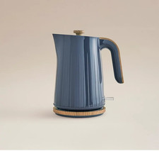 Navy Blue & Wood Scandi Textured Fast Boil Kettle 1.7L Kitchen Appliance 3000W