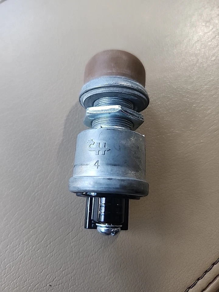 Cole Hersee Bw126 瞬时开关 x6 — 第 4/4 张图片