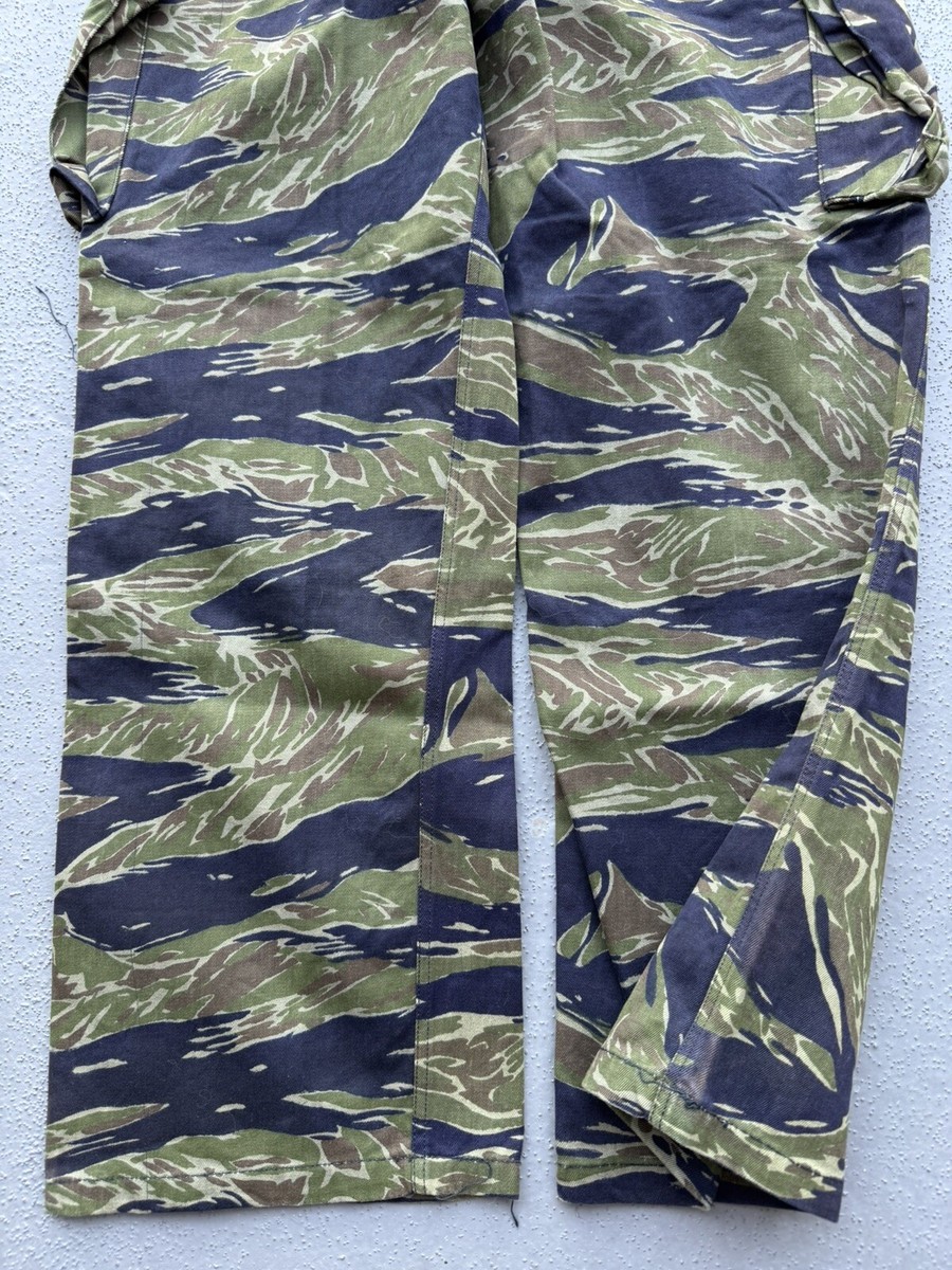 アメリカ軍。バンダナ。ベトナム戦。SPECIALFORCES。US.ARMY Vintage」VIETNAM WAR MAC V SOG US Special Forces bandana