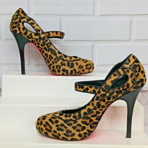 betsey johnson jane pump