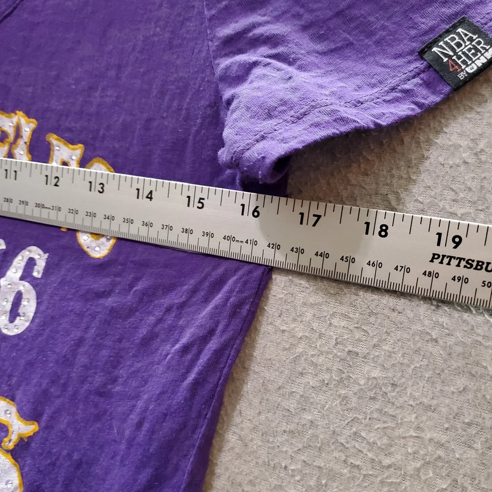 Los Angeles Lakers Women Top Medium Purple Shirt Logo Graphic Short Sleeve - Image 4 of 4