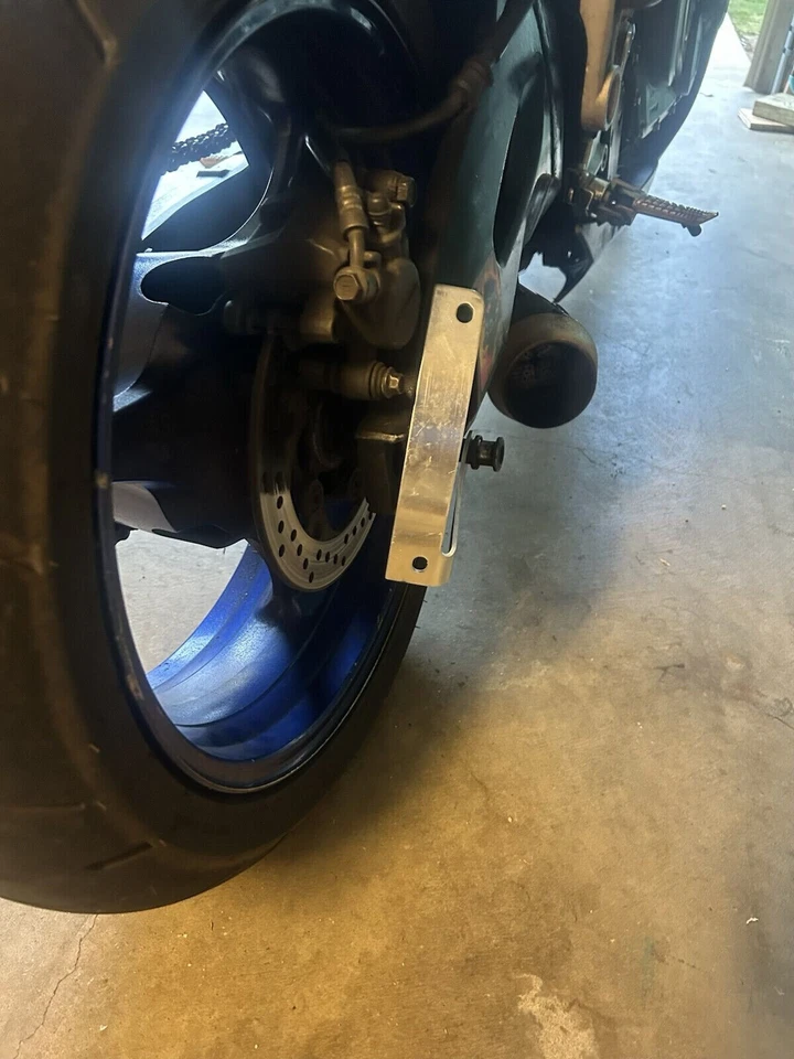 Изогнутый кронштейн для перемещения номерного знака для SUZUKI KATANA 600 650 750 1100 - Изображение 3 из 4