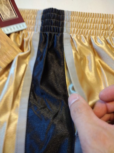 Mitchell & Ness Mens Sz M $125 Spurs Swingman Shorts Gold 75th Anniversary NWT - Picture 4 of 12