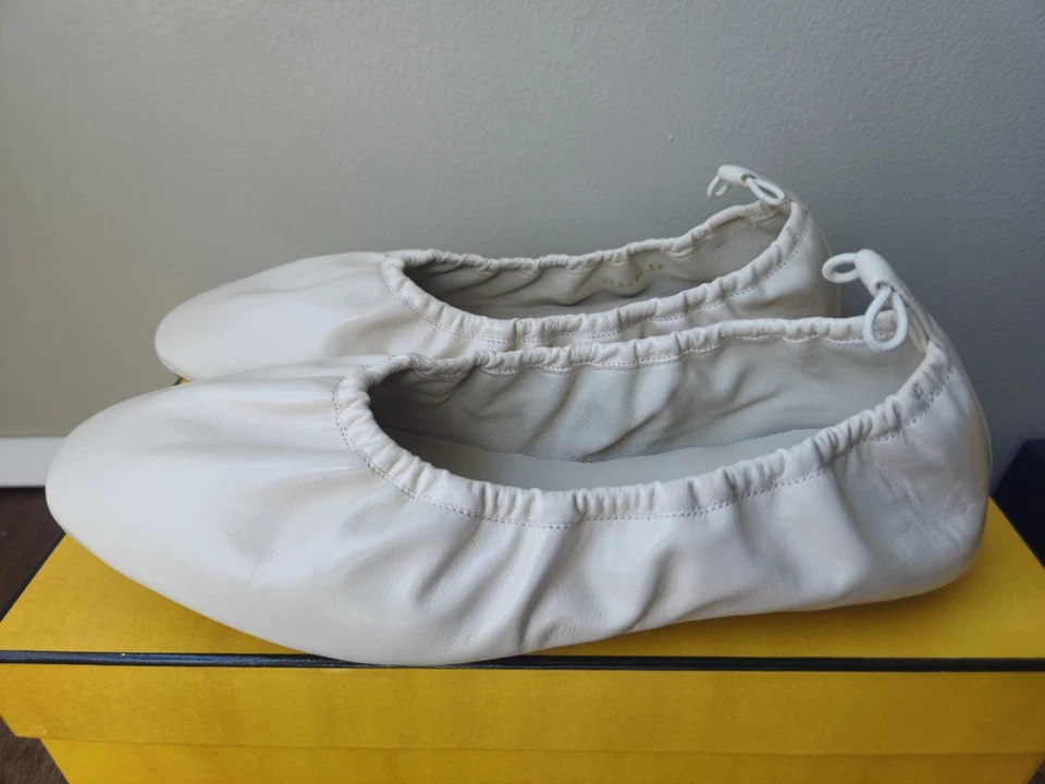 Bailarina sin cordones Fendi Filo para mujer de cuero marfil talla 9 EE. UU. 39 UE Foto 2 de 4