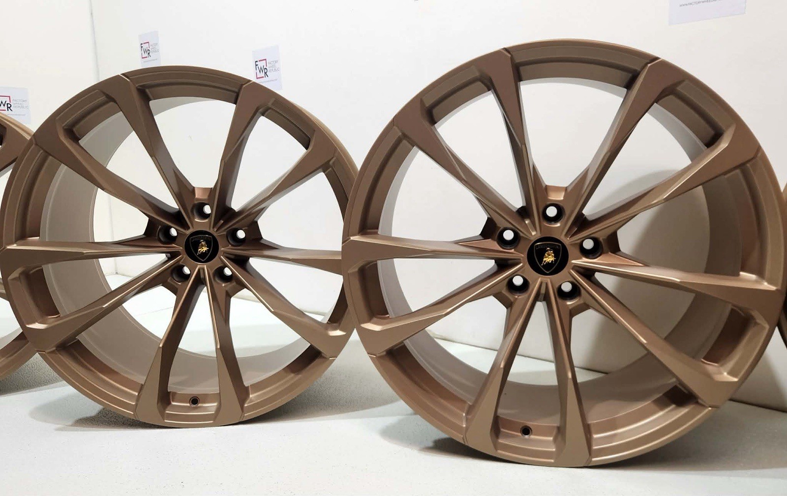 23" LAMBORGHINI URUS Factory OEM AUTHENTIC BRONZE WHEELS RIMS rims 23 inch