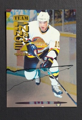 1994-95 Pinnacle - Team Pinnacle Pavel Bure, Cam Neely #TP12 Dufex Back