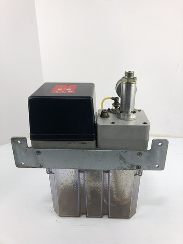 Unidad de bomba de aceite SKF Lubrication Systems VCM-2000-KW3-SP6 24V - Imagen 6 de 6