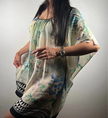 Damen Seidenbluse Kurzarm (Kostümüberzug) - Silk Short-Sleeve Blouse