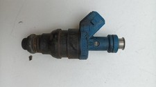 Injecteur Saab 900
