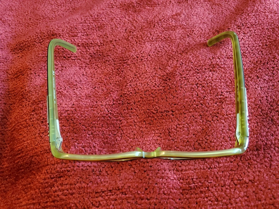 Monturas de gafas YSL Yves Saint Laurent solo hechas en Italia verdes Foto 2 de 4