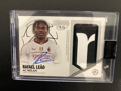 2022-23 Topps Dynasty UEFA Rafael Leao Black Patch Auto Autograph