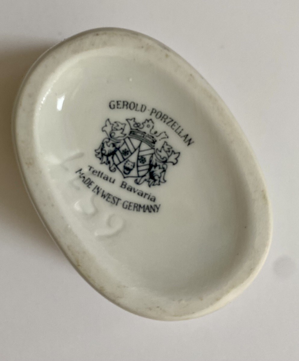 L28 Vtg Gerold Porzellan Tettau Bavaria West Germany Small Vase