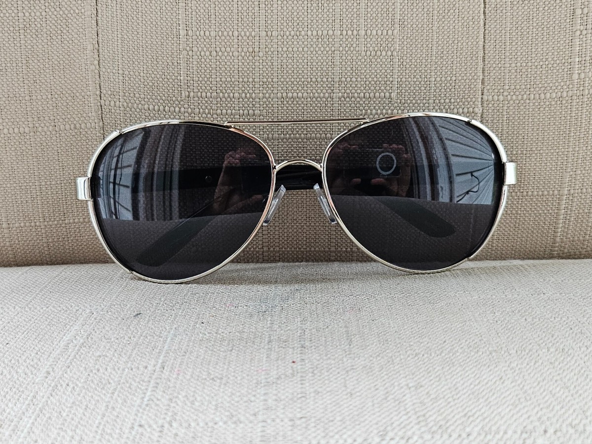 Liz Claiborne Sunglasses Silver Tone Metal Frame Unisex Eye  display picture 2