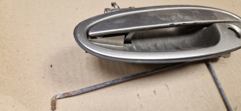 Chevrolet Corvette C5 1997-2004 puerta exterior Handel lado izquierdo del conductor 10439374 Foto 3 de 4