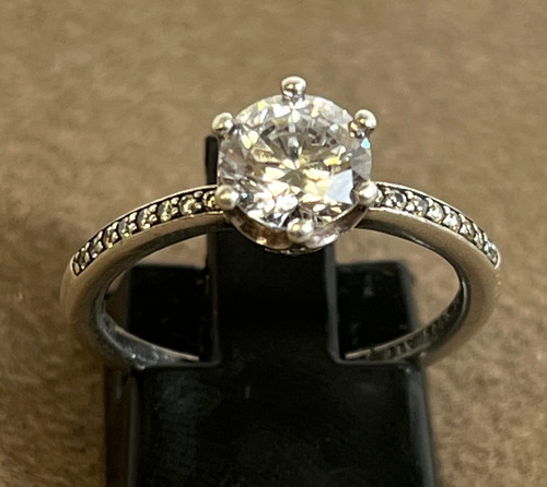 PANDORA CLEAR SPARKLING CROWN SOLITAIRE RING W/ MICRO PAVE BAND Size 6 (52)