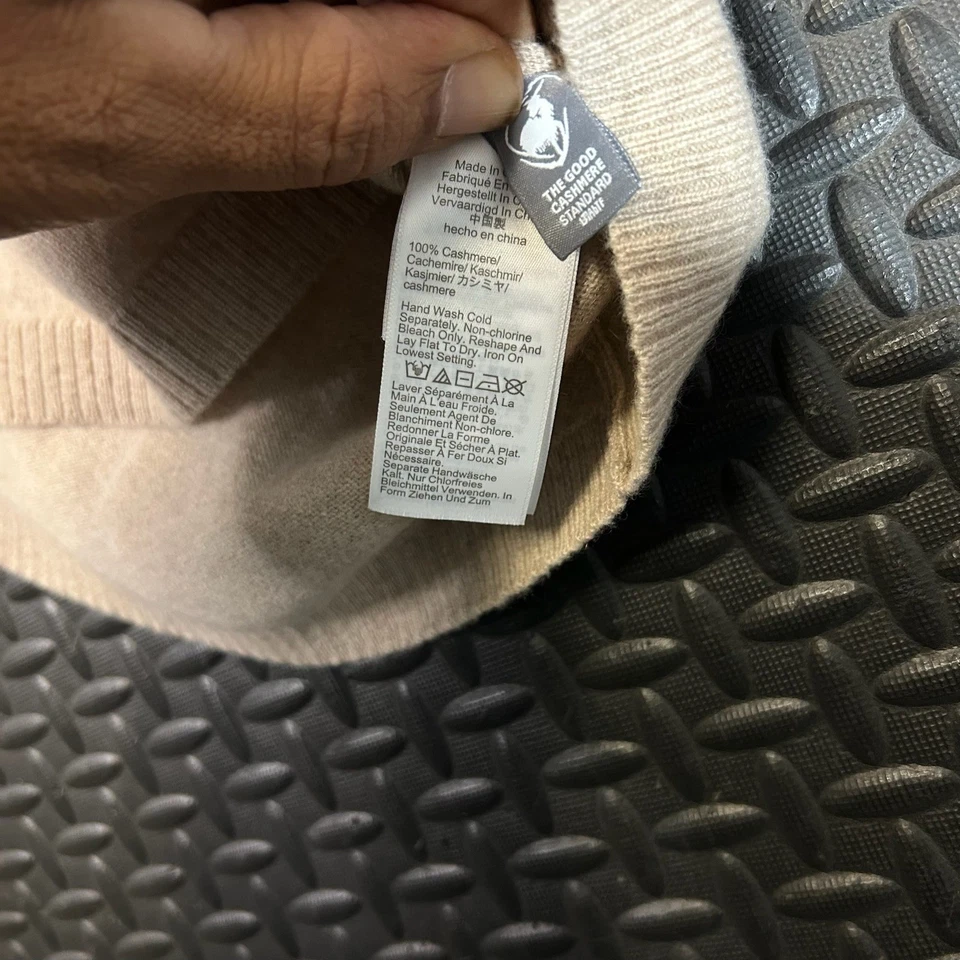 J. Crew Cashmere Tan Beiger Knit Short Sleeve Blouse Women's Size XS - Image 4 of 4