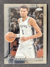Victor Wembanyama 2025-26 Topps Chrome Base #221 -vp6