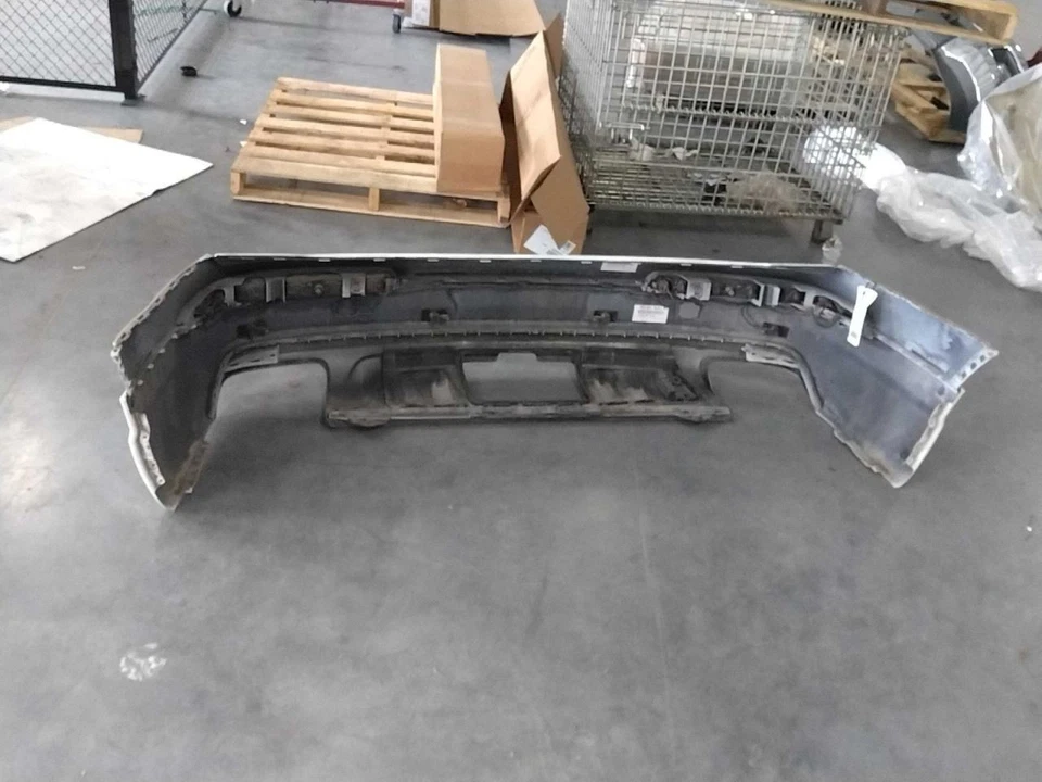 Parachoques trasero sin enganche de remolque compatible con 17-19 AUDI Q7 493781 Foto 3 de 4