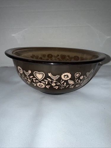 Vintage Pyrex Corning Smoky Glass Mixing Bowl  Festive Harvest Birds 1.5L