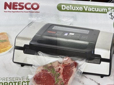 Nesco VS 12 Deluxe Vacuum Sealer Heavy Duty Double Heat Seal Bags Included
