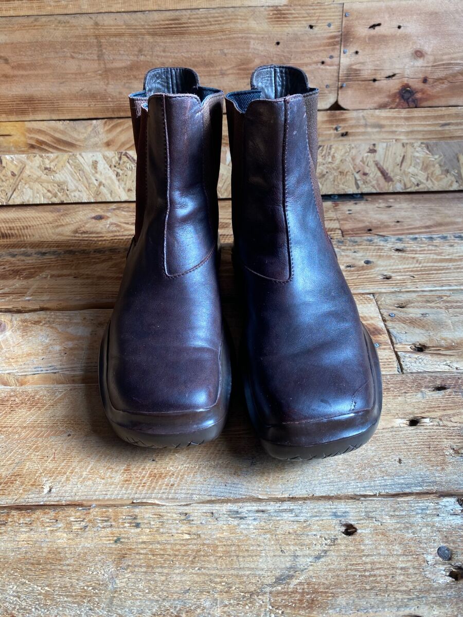 Prada FW 99 Vintage Chunky Leather chelsea brown boots sz 37 Prada FW 99 Vintage Chunky Leather chelsea brown boots sz 37