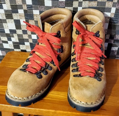 tan hiking boots red laces