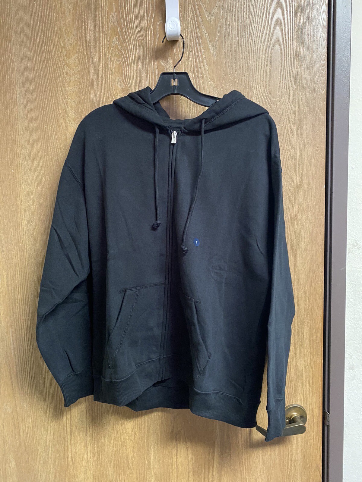 Picture 1 of 6