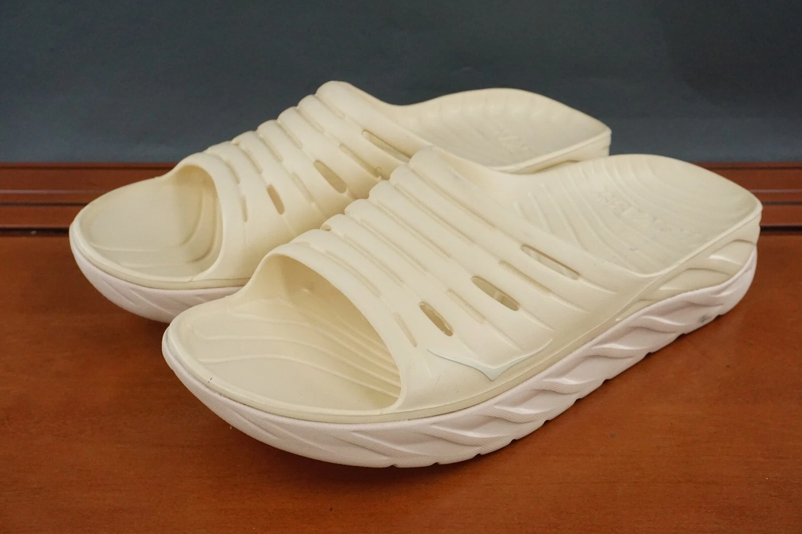 Scarpe uomo Hoka One One Ora Recovery Slide 3 taglia 14 sandalo bianco gomma slip on