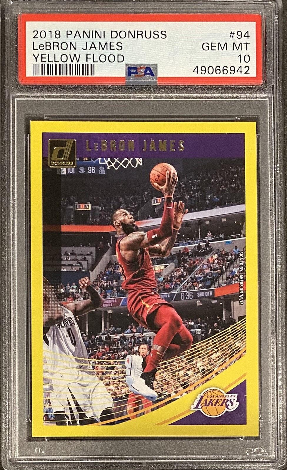 2018-19 Panini Donruss Lebron James Yellow Flood #94 PSA 10 Gem Mint