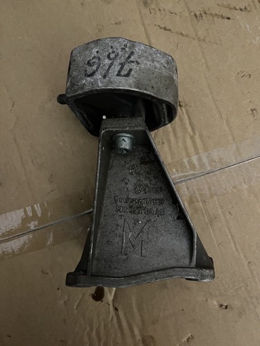 VW Audi Motor Halter Halterung Getriebe Halter  800 399 113 AB M-7.1