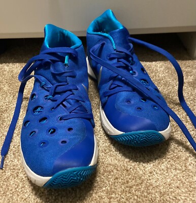 nike hyperquickness women's basketball shoe