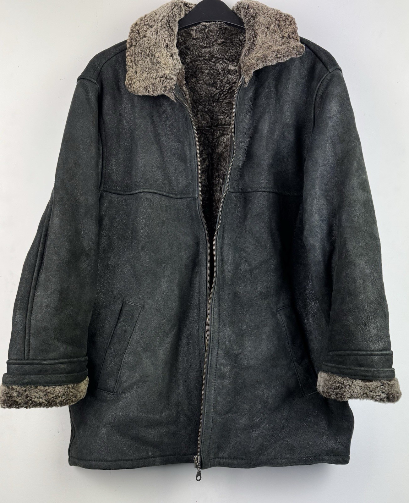 GENUINE SHEARLING SHEEPSKIN COAT Size Large 42