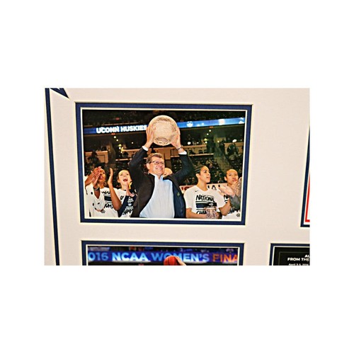 UConn gerahmte 2016 Frauen National Championship Collage authentisch Finale 4 Court - Bild 5 von 6