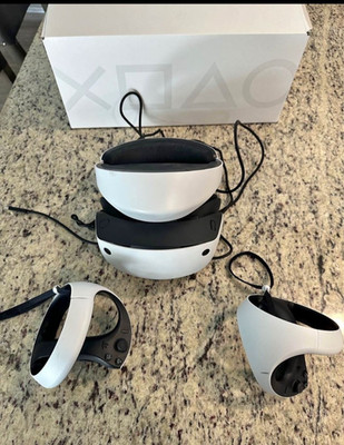 Sony PlayStation Vr2 Headset Controller White Used Good Condition