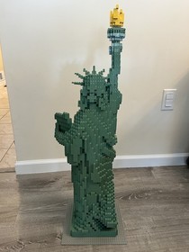 LEGO Statue Of Liberty 3450 - Complete w/ All Pieces Cleaned With Printed Manual