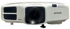 Epson EB-5530U 5500 LUMES PROJECTOR 1920X1200 ONLY USED 50 HRS OUT OF 5000 HRS