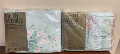 Lot of Fifth Avenue By Stevens Cottage Flowers Queen Flat & Fitted Sheet Ruffle