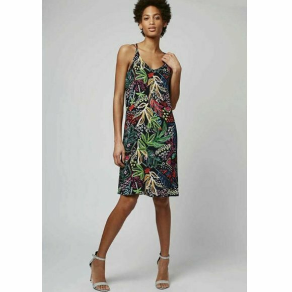topshop beach dress NWT Jungle Print Summer Vacation Slip Cover Up Sz 2 MSRP $60 Height:5.3 ft Embrace effortless elegance with EOSSPRICEREVEALED UNIQLO Crisp Cotton A