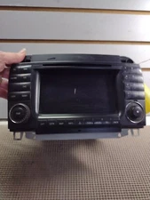 2003 Mercedes-Benz S Class AM FM Radio Receiver with Navigation A2208273542