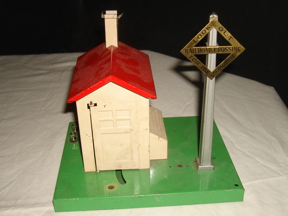 7- Vintage. Lionel & Am. Placas de travessia de ferrovia pré/pós-guerra Flyer O-guage  - Imagem 3 de 4