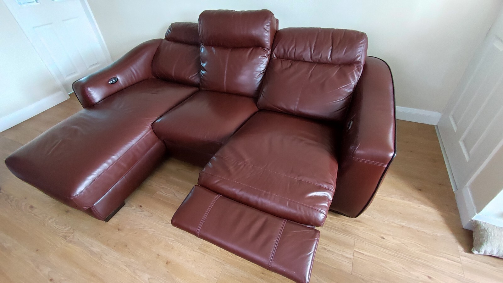 3 Seater Leather Sofa, Furniture Village Cressida Chaise Power Recliner